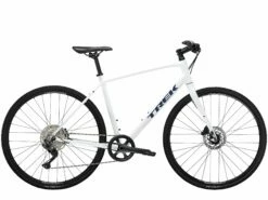 Trek FX 3 Disc (2023) 26 Trek FX 3 Disc (2023) -MAASTOPYÖRÄT myymälä FX3Disc 22 35021