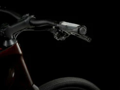 Trek FX Sport 5 (2023) -MAASTOPYÖRÄT myymälä FXSport5Carbon 22 35786 B Alt2