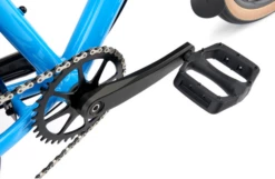 Kona Dew Deluxe (2022) -MAASTOPYÖRÄT myymälä Nayttokuva2022 5 9kello19.45.51