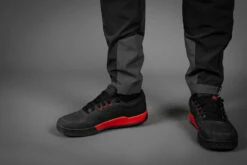 Endura MT500 Freezing Point Pyöräilyhousut 12 Endura MT500 Freezing Point Pyöräilyhousut -MAASTOPYÖRÄT myymälä unnamed 6212f79f 44f3 42e6 8351 ccf2e0bf7e62